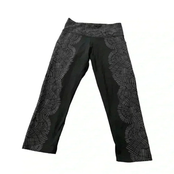 Nike‎ Dri fit capri leggings - Picture 1 of 6